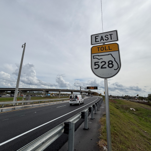 528-ground-level-photo