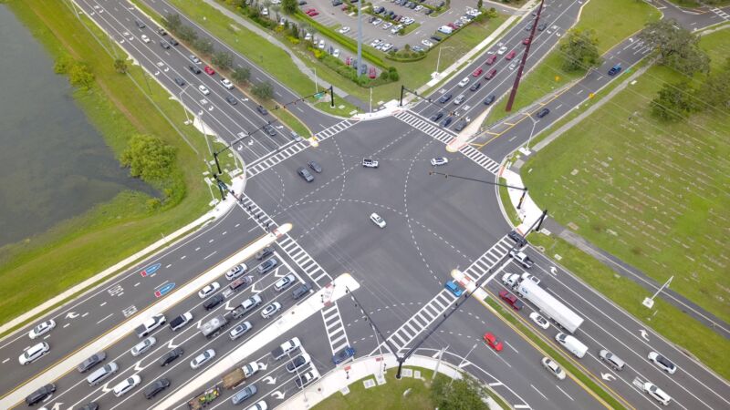 Image for the Tweet beginning: To celebrate the holiday season,